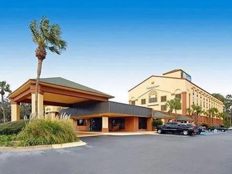 Four Points By Sheraton Brunswick Exterior photo